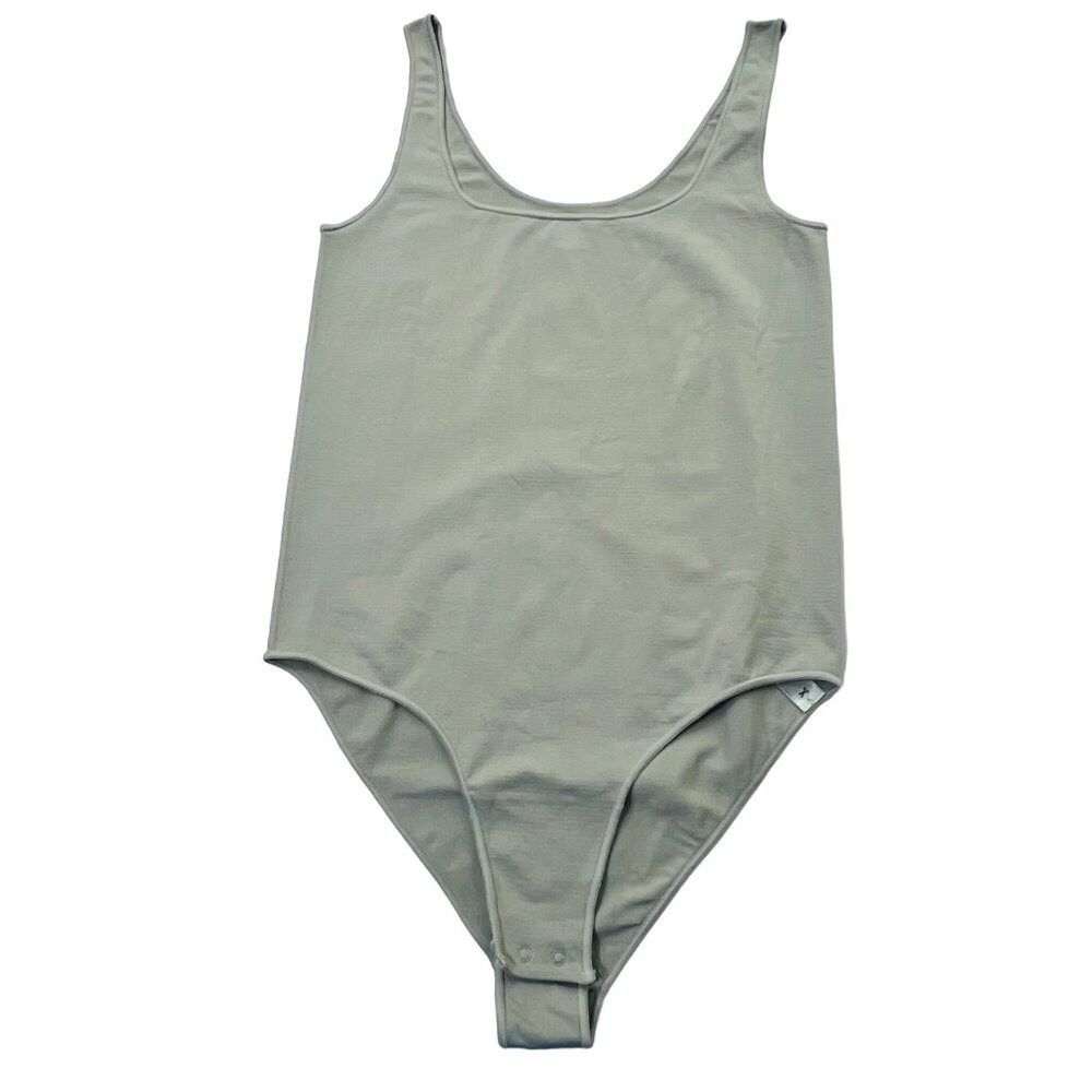 SKIMS Essential Scoop Neck Bodysuit Agave Womens XXS/XS - Picture 3 of 8